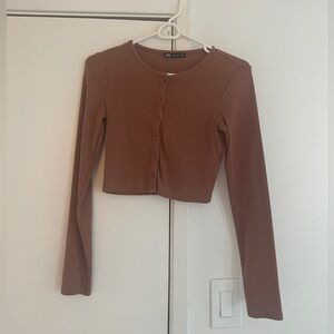 Zara Women’s Fitted Cropped Cardigan (size small, tan color)
